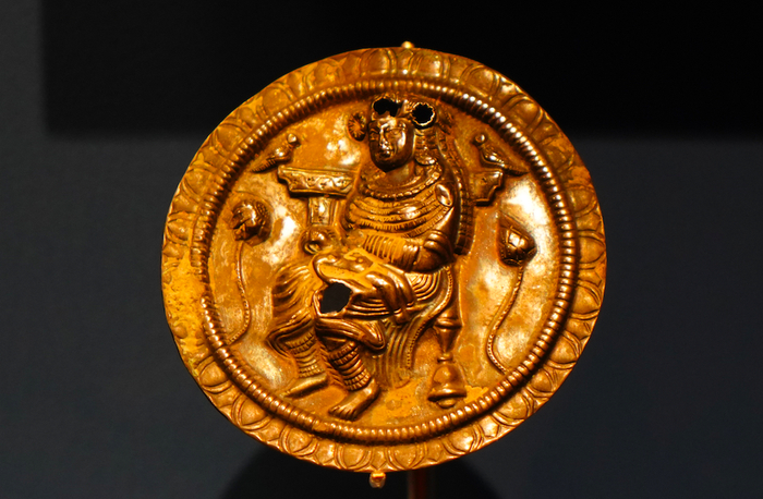 阿道克狩女神银盘