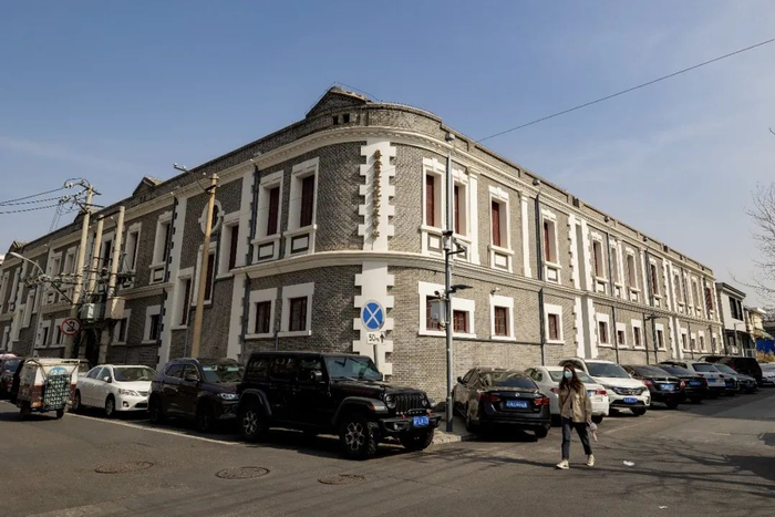       石库门建筑风格非常有特色     