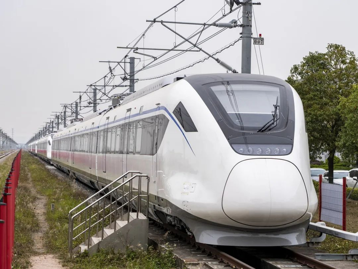 2023年混动车卖不掉了