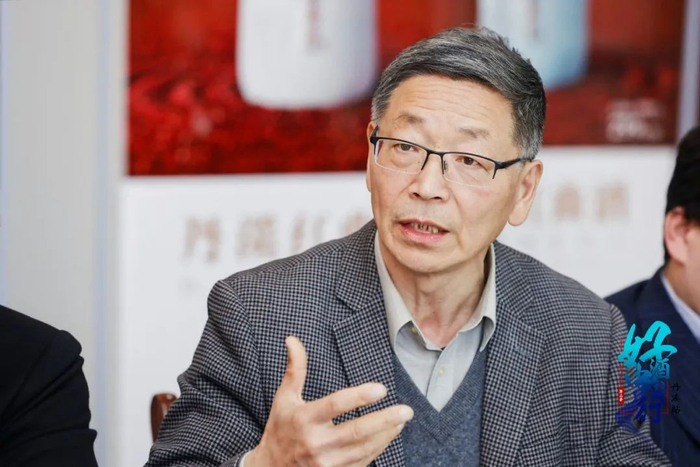 ▲浙江工业职业技术学院黄酒学院院长胡普信