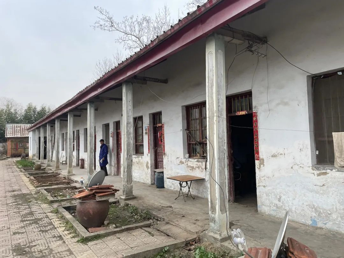 光山县杨墩乡的敬老院，目前只有7名老人入住，已被纳入改造规划。