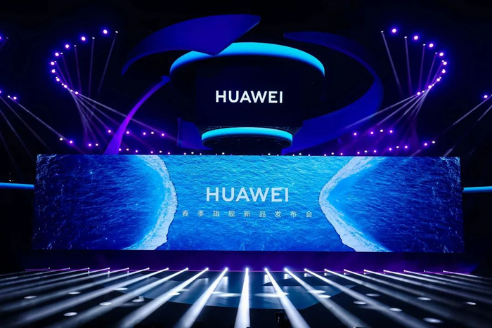 折叠屏，华为超越华为。