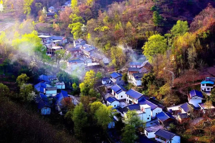 ▲文旅康养康县美丽村庄。
