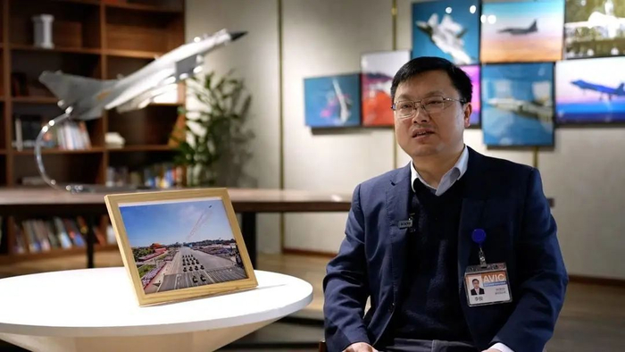 △航空工业成都飞机设计研究所副总设计师李俊