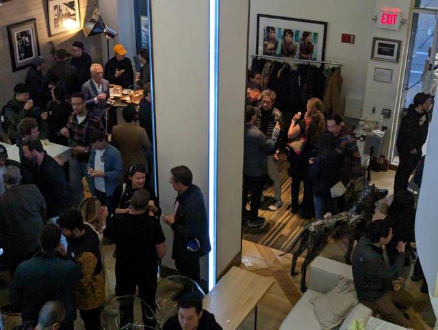 蒋晨悦参加游戏开发者大会，“很多游戏公司网红营销budget很大。”她说。 蒋晨悦 图