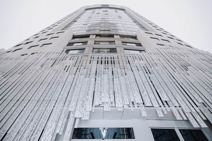 德必上海书城WE