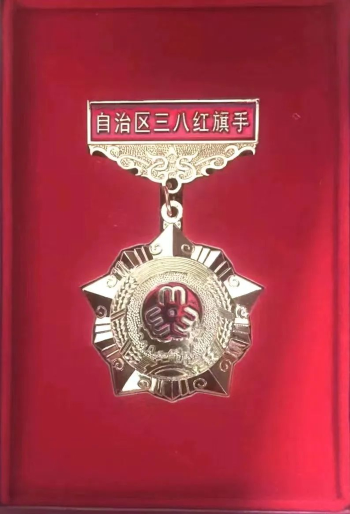 内蒙古自治区中蒙医医院黄牛代挂票贩子挂号的简单介绍