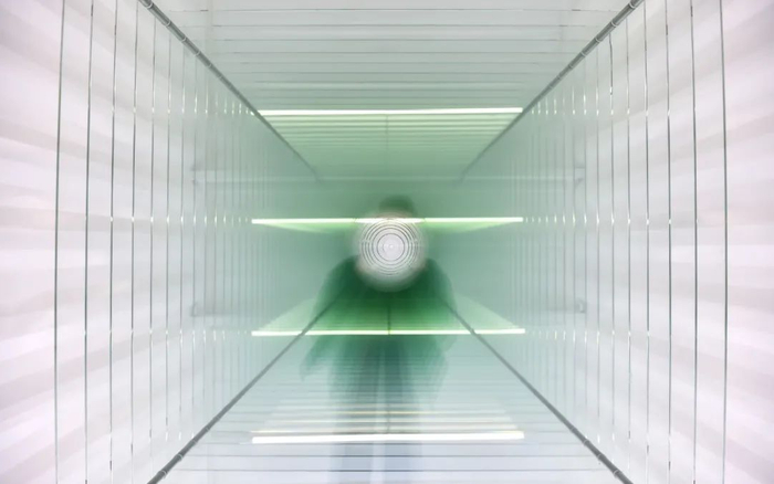 退火项目，廖斐《连续的平面1m³》2016