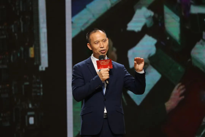 广东嘉腾机器人自动化有限公司副总裁陈洪波