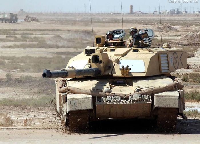 　英国将对“挑战者2”主战坦克进行升级，换装滑膛炮。