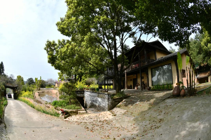 花镜院子  郑华权 摄