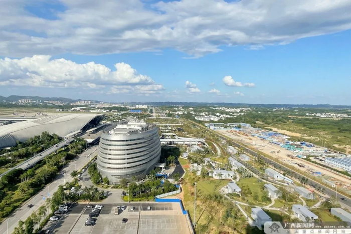 南宁国际空港综合交通枢纽工程实景。广西机场管理集团供图