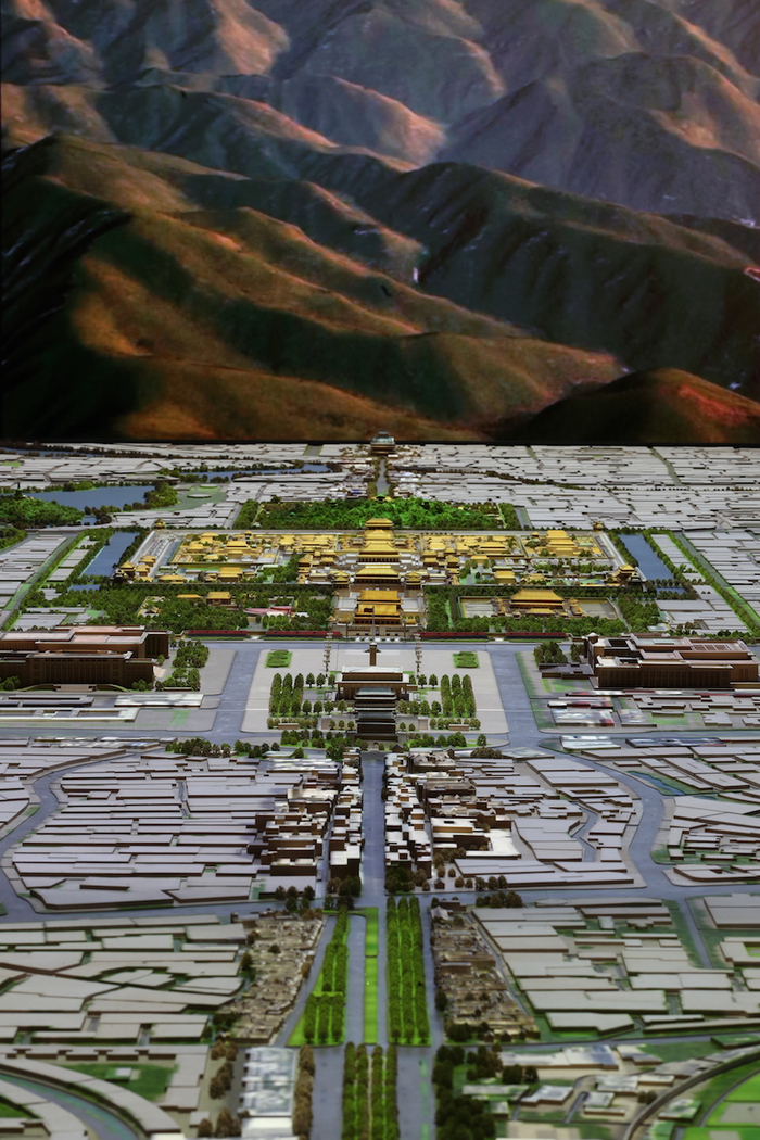 展厅中呈现的中轴线沙盘