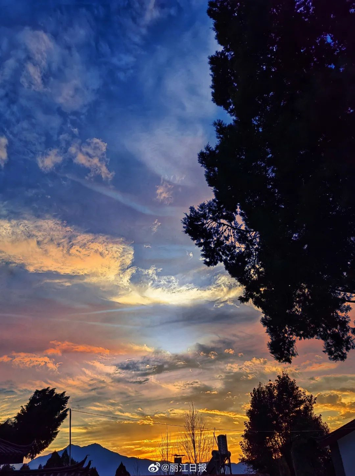 @丽江日报 投稿