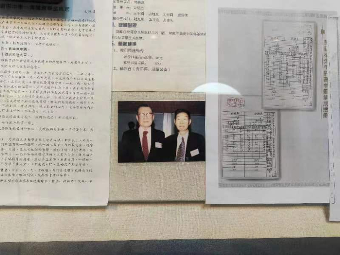 　马鹤凌捐资发起设立岳云中学“杨一南体育金牌奖”