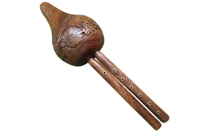 笛声真能驱使蛇吗？实际上蛇视力和听力都很差，眼睛就是摆设__财经头条__新浪财经