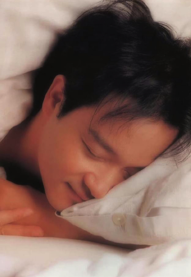 张国荣|陈淑芬|刘嘉玲_新浪新闻