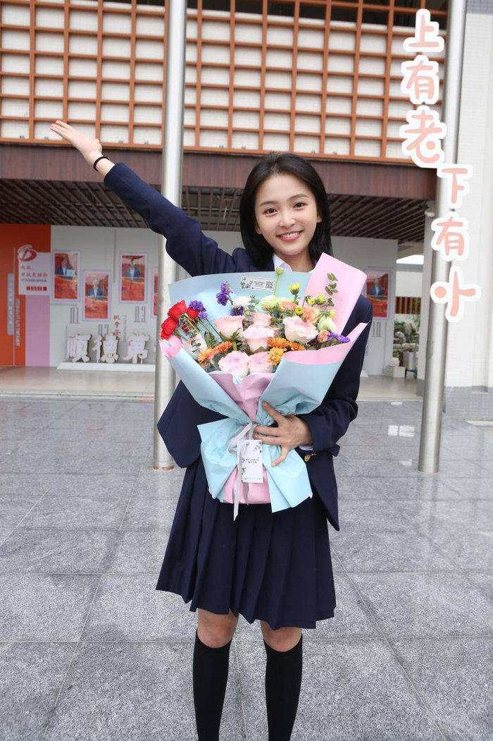 演员段星羽新剧《以爱为营》杀青 首演职场新人程蓓儿引期待|段星羽|程蓓儿|以爱为营|白鹿|电视剧|职场|职场新人|新人|二次元|财经界_新浪 ...