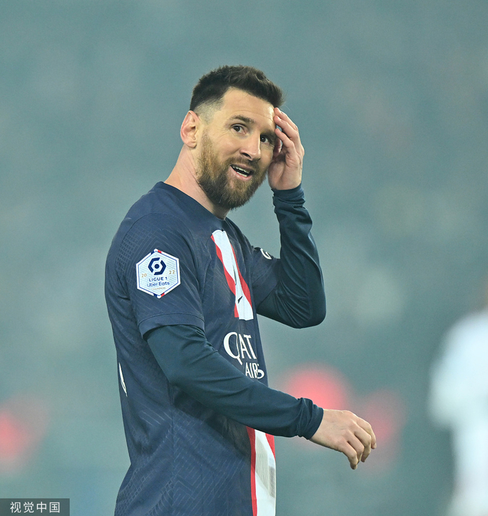 大巴黎，对梅西没有爱。