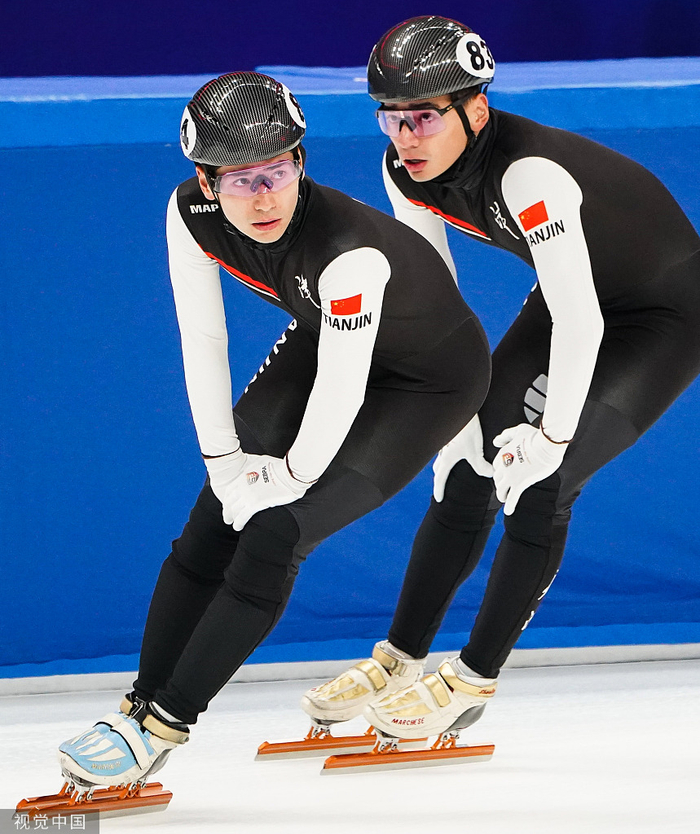 刘少林（右）、刘少昂（左）兄弟出战全国大赛。