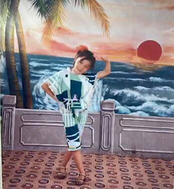 小时候的张岩十分热爱舞蹈