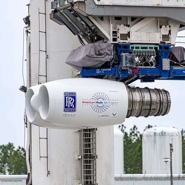 测试中的双联F130发动机及短舱 图片来源：罗尔斯-罗伊斯官网 