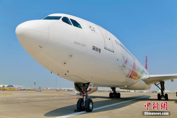 深圳航空资料图。中新社记者 陈文摄 