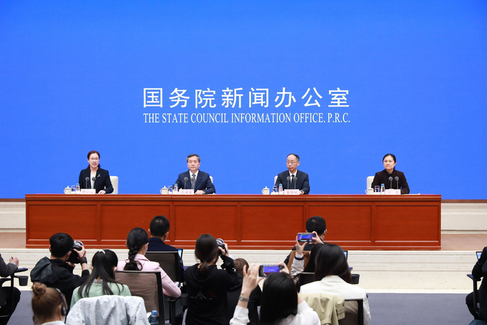 图片来自视觉中国