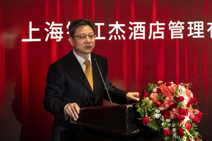 上海锦江杰酒店管理有限公司董事总经理夏力先生到场并表示欢迎祝贺。