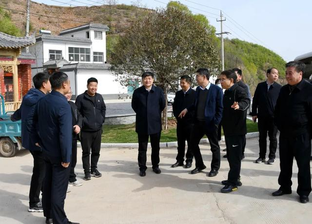 洛阳汝阳县委书记赵振峰督导调研百里画廊建设工作