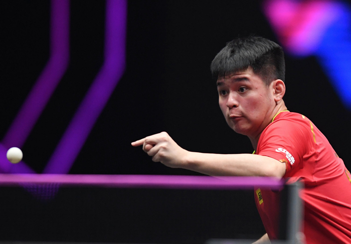 林诗栋险些爆冷击败樊振东。  图/新华社