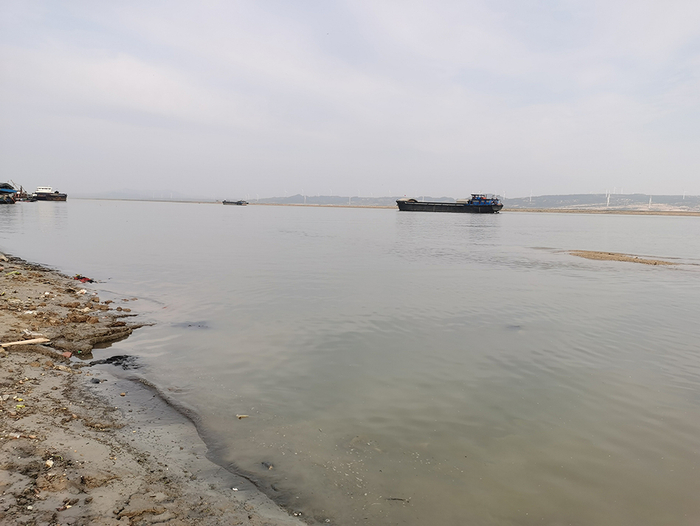 鄱阳湖庐山市水域。 本文图片除标注外，均为澎湃新闻记者 朱远祥 摄