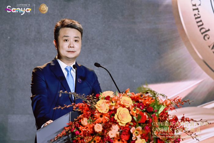 ▲贵州珍酒酒业总经理郭亮致获奖感言