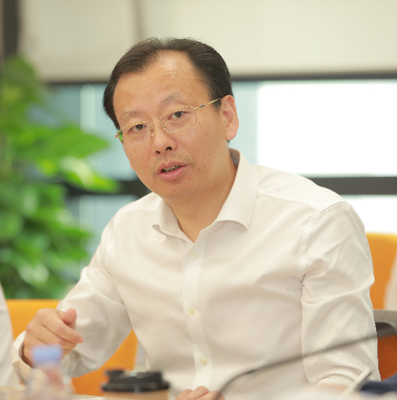 李凤亮南方科技大学党委书记坪山图书馆要成为阅读的场地,文化的圣地