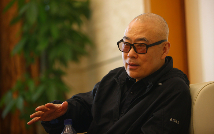 作家郑渊洁。图/视觉中国