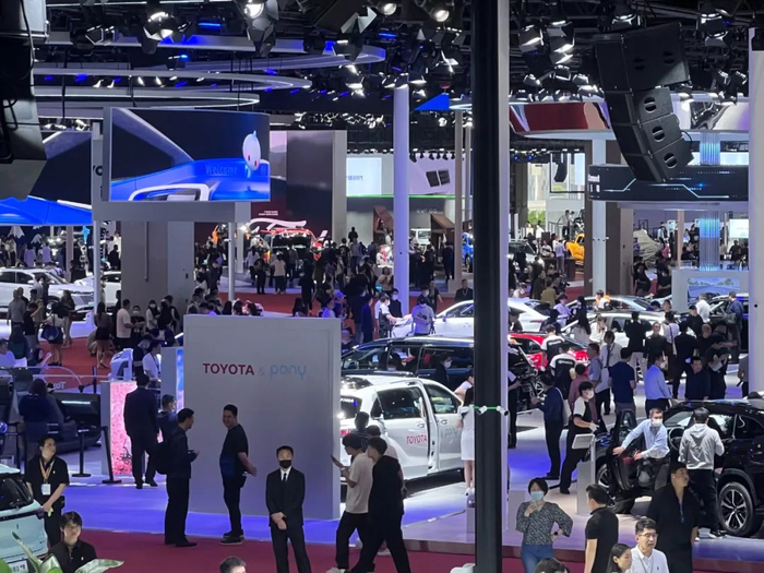 赛点来临，火药味再升级。