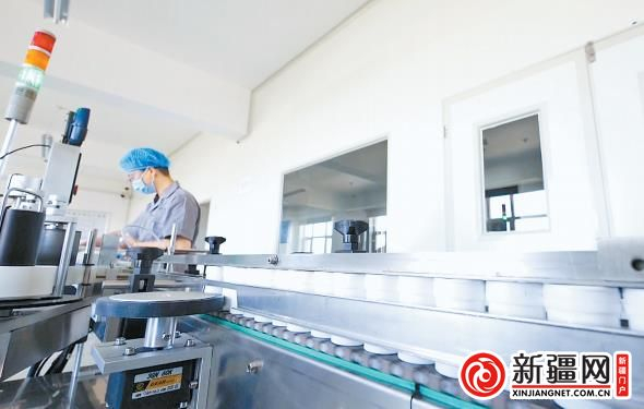 恒升医学科技股份有限公司各条生产线在生产血糖检测仪、生物传感试片等医学检测设备。（资料图片）