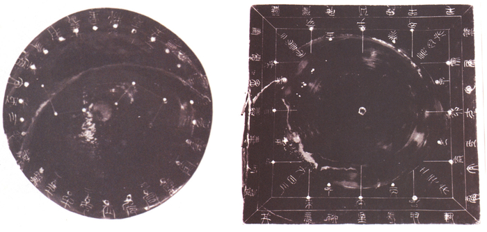 阜阳汉墓出土六壬式盘天盘（左）；阜阳汉墓出土六壬式盘地盘（右）