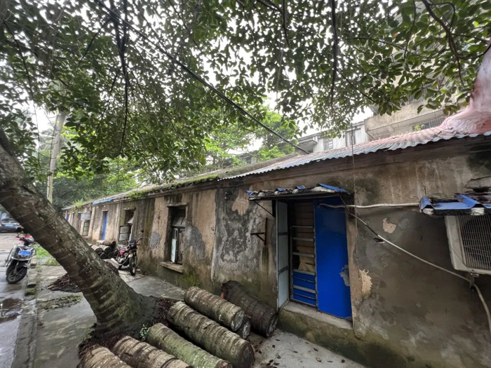 力神公司旧厂危房之一。陈标志/摄