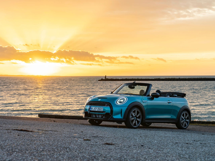 ●图源：MINI中国微博