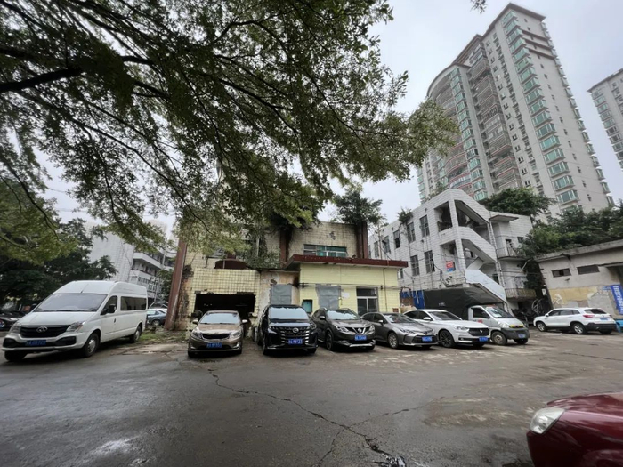 力神公司旧厂危房之一。陈标志/摄