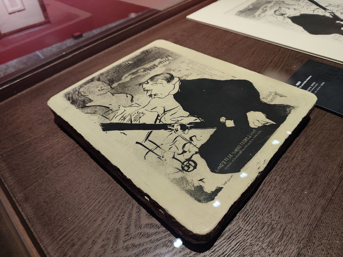 为红磨坊设计的宣传海报，石版画石