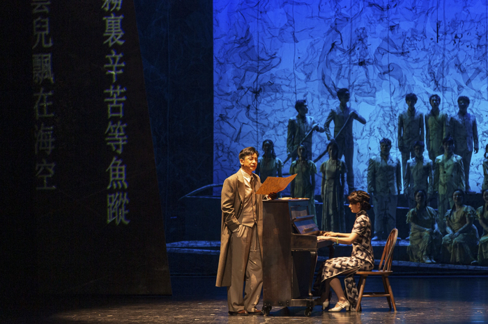 大型原创话剧《风云儿女》剧照。  中央戏剧学院供图
