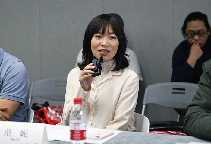 影像上海艺术博览会总监范妮发言