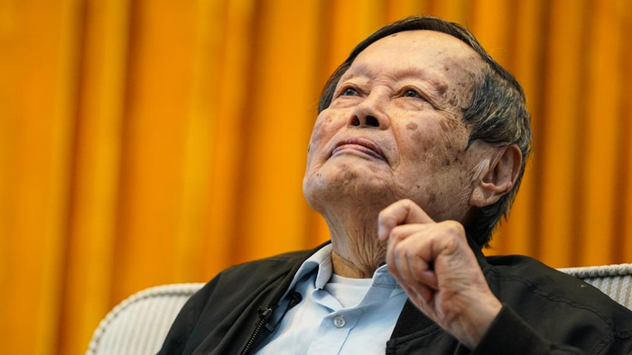 2019年9月9日，北京，中德科学院共办首届双边研讨会，杨振宁出席并发言。