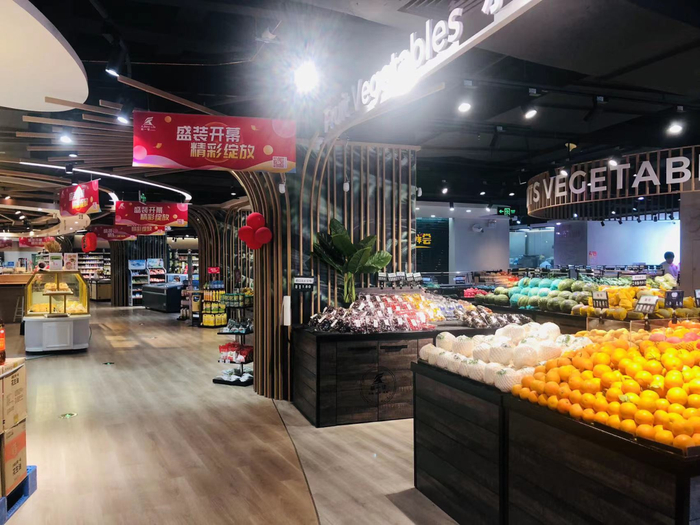 （新一佳罗湖新首店 吴家明/摄）