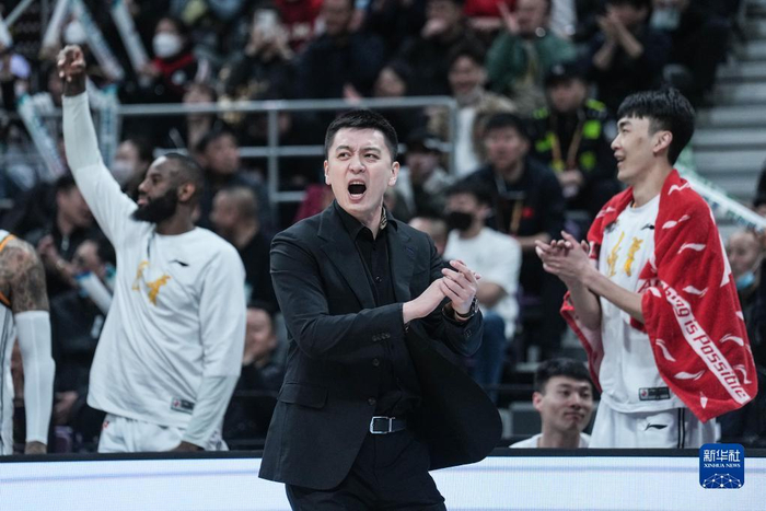 cba季后赛辽宁本钢胜浙江东阳光