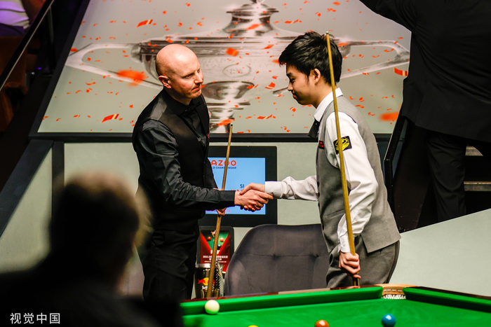 斯佳辉战胜麦克吉尔。