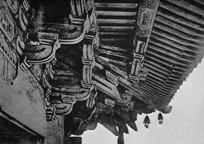 独乐寺观音阁上层斗拱和屋檐