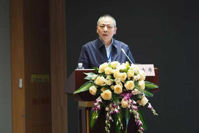 云南大学副校长廖炼忠